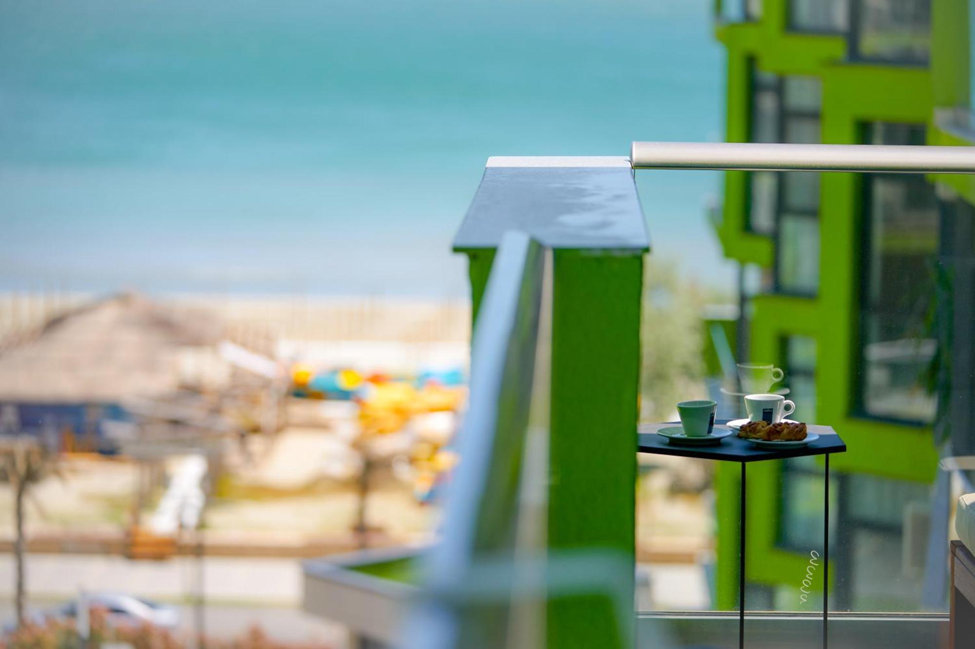 Promenada Apartments Beach Resort Mamaia Nord Нэводари Номер фото